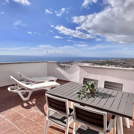 Ocean View Haven, Perla Del Mar 아파트 아데제