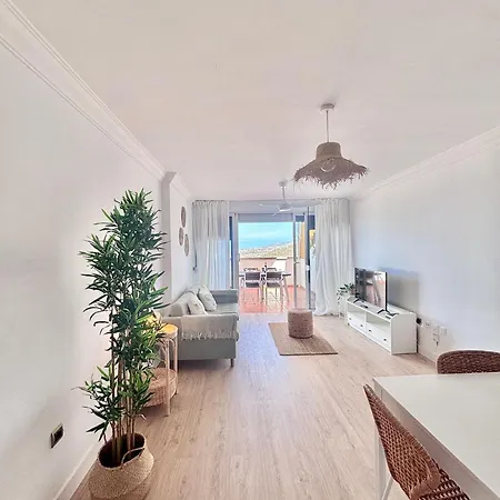 Ocean View Haven, Perla Del Mar 아파트 아데제