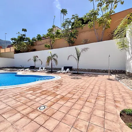Ocean View Haven, Perla Del Mar 아파트 아데제