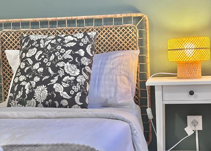 Ocean View Haven, Perla Del Mar Apartment *